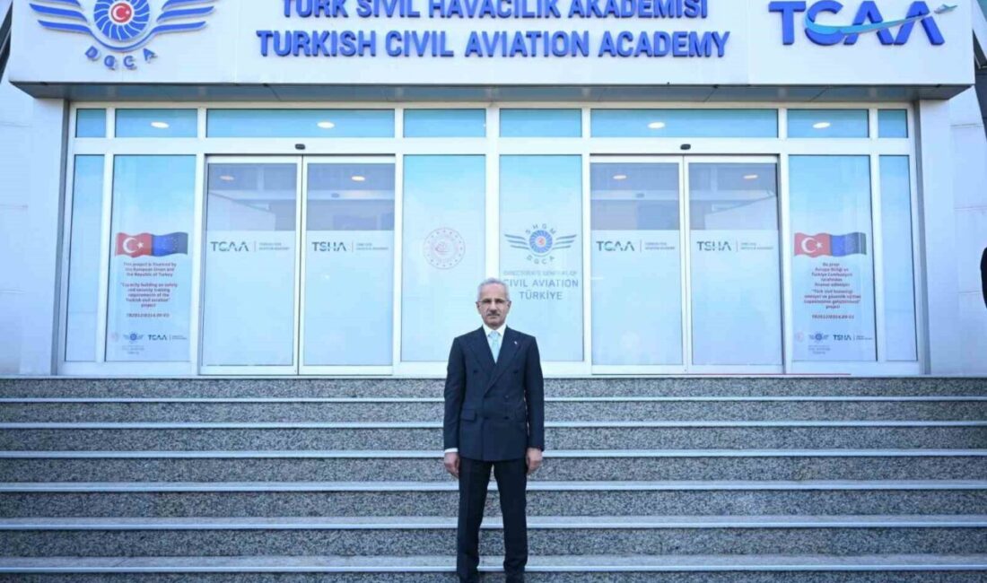 Ulaştırma ve Altyapı Bakanı Abdulkadir Uraloğlu, Pilot Lisansı Teorik Bilgi