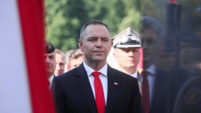 Polonya Cumhurbaşkanı Karol Nawrocki, savaş sonrası Ukraynalılara yardımların uzatılmasını öngören