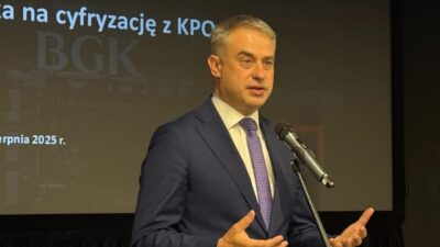 Polonya Bilişim Bakanı Gawkowski, Cumhurbaşkanı Nawrocki'nin Ukrayna'ya yardım yasasını veto