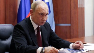 Financial Times, Putin'in Trump ile yaptığı görüşmede Ukrayna ile ilgili