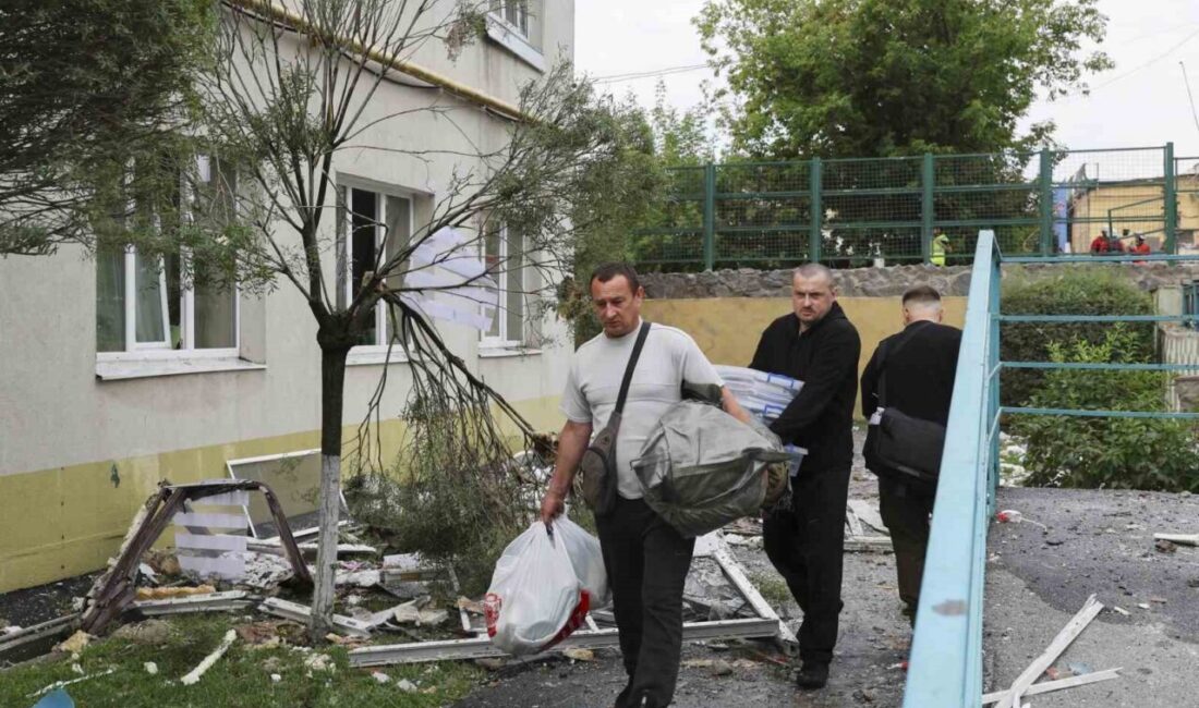 Rusya'nın Ukrayna'nın Harkov kentine düzenlediği saldırıda 2'si çocuk 7 kişi