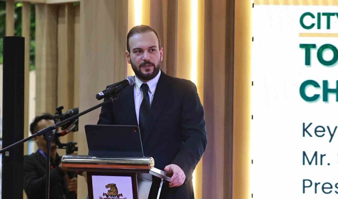 Sıfır Atık Vakfı Başkanı Samed Ağırbaş, Malezya'da ASEAN forumunda Asya'daki