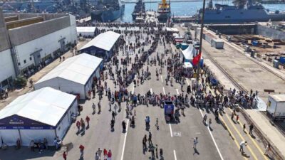 TEKNOFEST Mavi Vatan'da Türkiye'nin en büyük savaş gemisi TCG Anadolu'ya