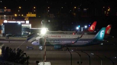 Trabzon-Cidde seferini yapan uçak, kalkıştan kısa bir süre sonra motor