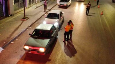 Alaca'da gerçekleştirilen trafik denetiminde kural ihlali yapan araç sürücülerine toplam