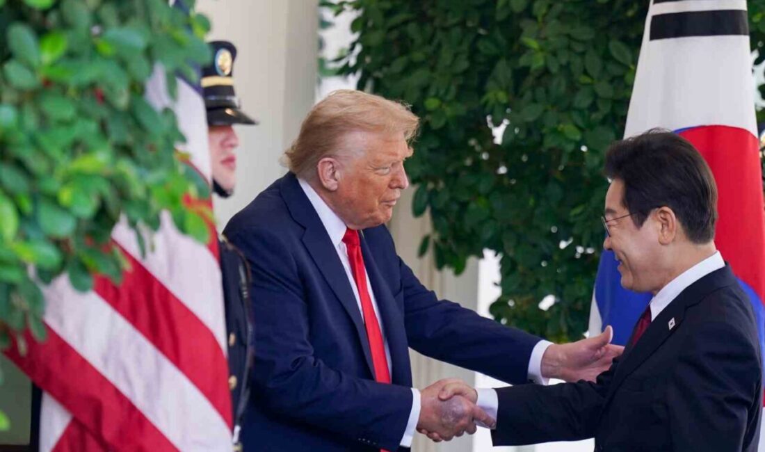 Beyaz Saray, ABD Başkanı Donald Trump'ın elindeki morluğun sık el