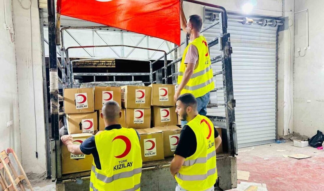 Türk Kızılay, Batı Şeria'nın Cenin kentine Filistin Kızılayı işbirliğiyle ulaştırdığı