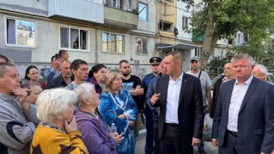 Ukrayna, Rusya'yı hedef alan İHA saldırılarında Saratov'daki endüstriyel tesis vuruldu.