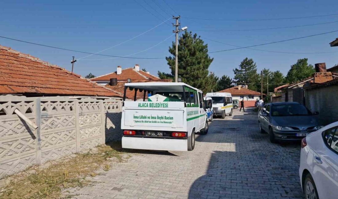 Çorum'un Alaca ilçesinde 67 yaşındaki Fuat Duyar yalnız yaşadığı evinde