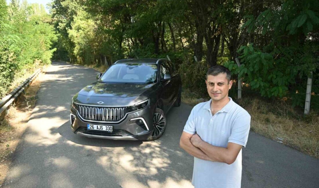 46 yaşındaki Eskişehir’de yaşayan fizik öğretmeni Dr. Mustafa Kumalar, Togg