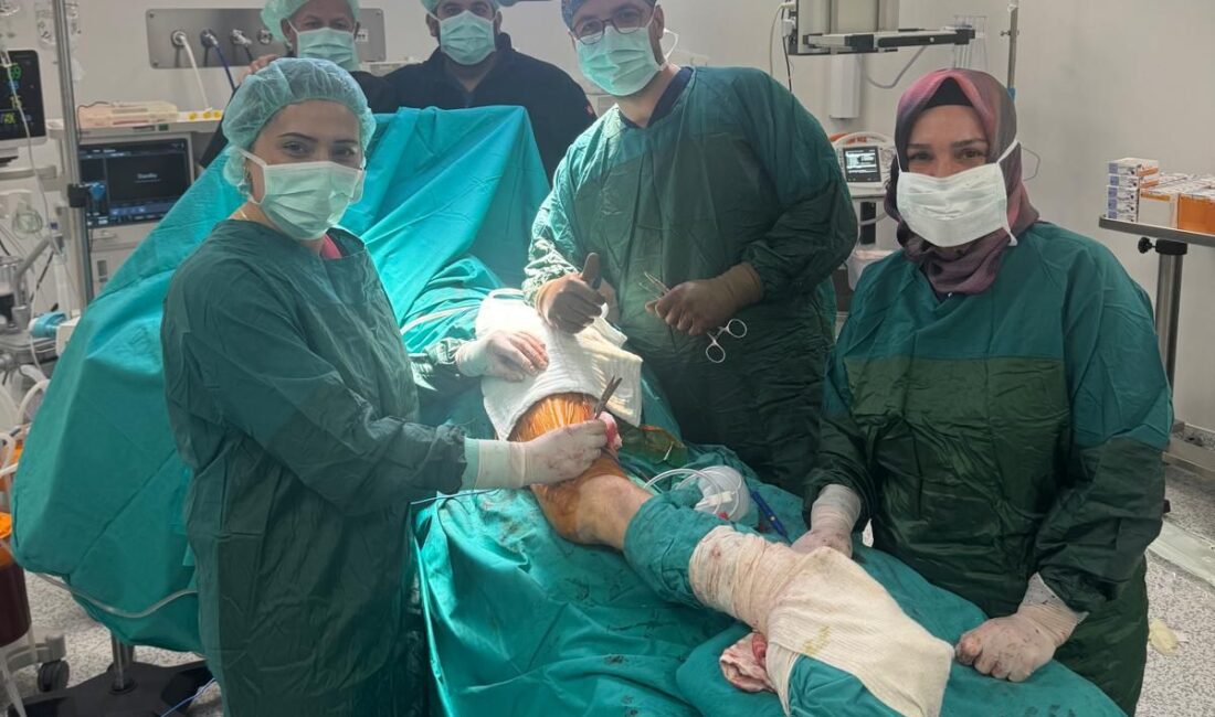 Yerköy Devlet Hastanesi (Şehit Korgeneral Osman Erbaş) sağlık ekibi bir