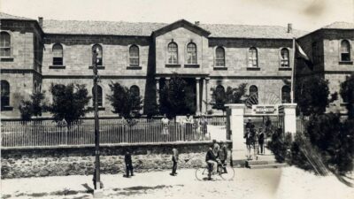 Yozgat Lisesi, milli mücadele yıllarında büyük kahramanlık gösterdi. Araştırmacı yazar