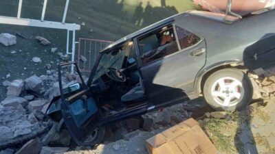 Yozgat'ın Sorgun ilçesinde meydana gelen trafik kazasında İ.Y. yönetimindeki otomobil