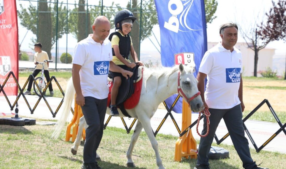 Yozgat Belediyesi, Türkiye Jokey Kulübü işbirliğiyle çocuklara unutulmaz anlar yaşatıyor.