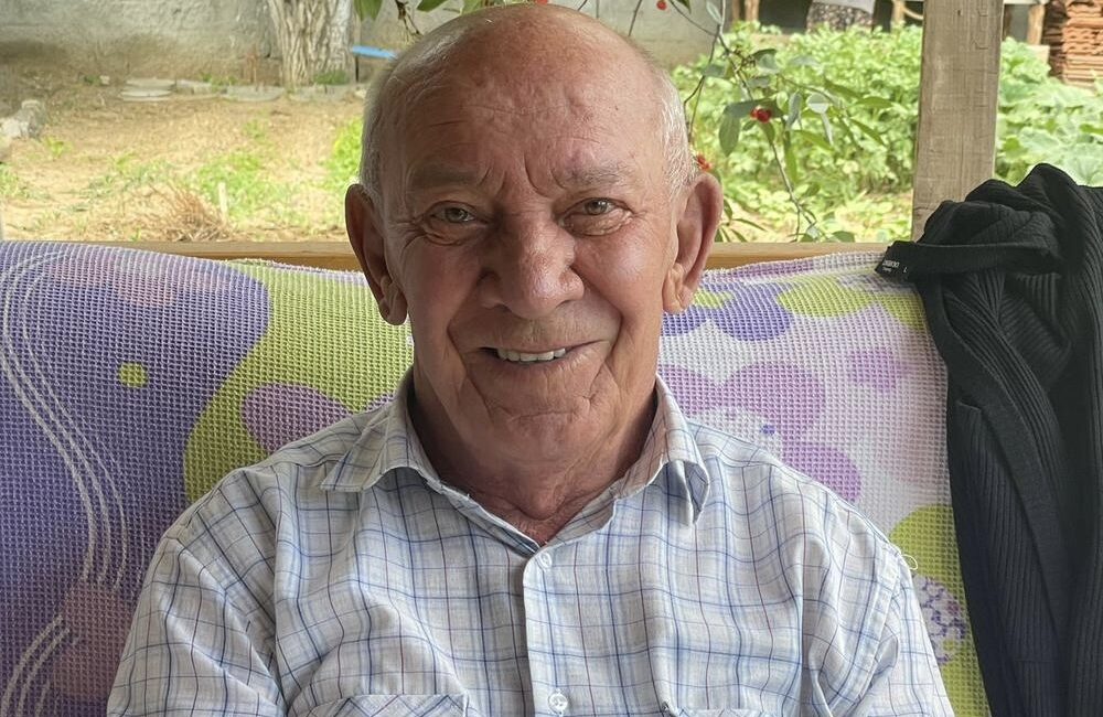 Aslen Trabzon Çaykara’dan olup uzun yıllardır Yerköy’de esnaflık yapan Şakir