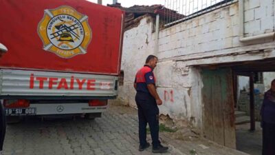 Çorum'un Sungurlu ilçesinde, 92 yaşındaki Zeynep Kırmaz'ın evinde ölü bulunmasıyla