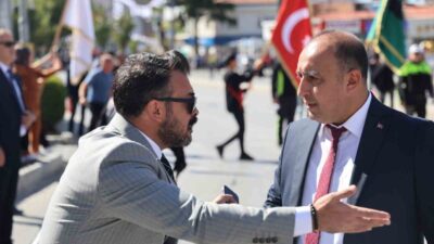 Kırşehir'de Ahilik Haftası kutlamalarında kriz yaşandı. Protokol ile esnaf korteji