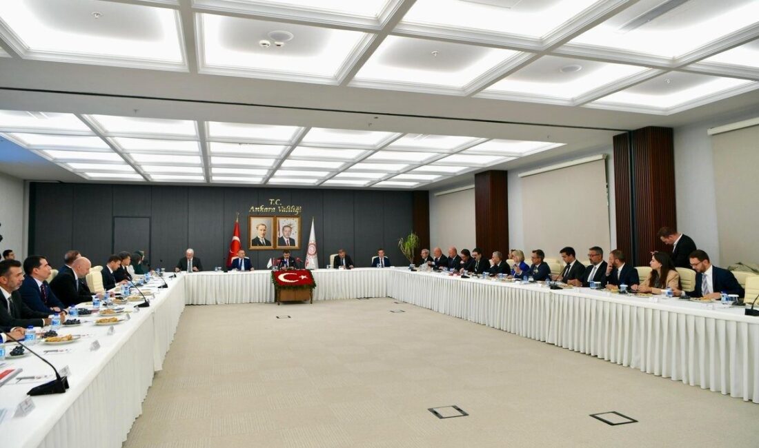Ankara Valisi Vasip Şahin’in düzenlediği toplantıya katılan AK Parti Ankara