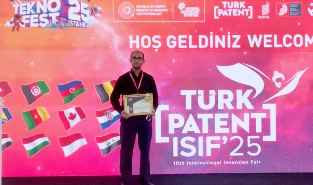Ayberk Kafadar, TEKNOFEST İSİF’25'te altın ödül kazandı. Nanomalzeme tabanlı projesi