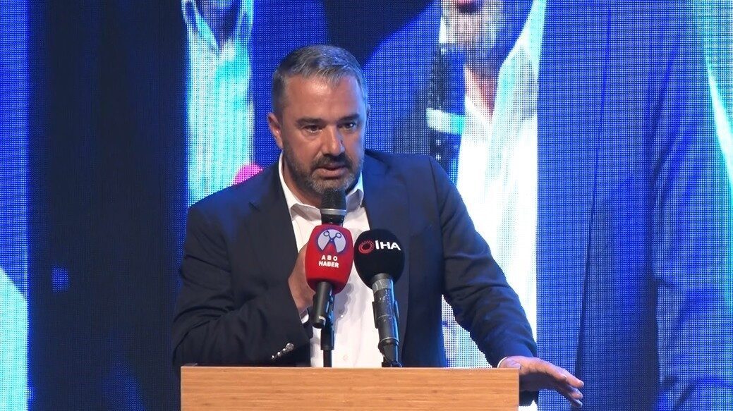 Ankara Pursaklar Belediyesi, berberlere 'Anatomik Saç Kesimi ve Sosyal Medya
