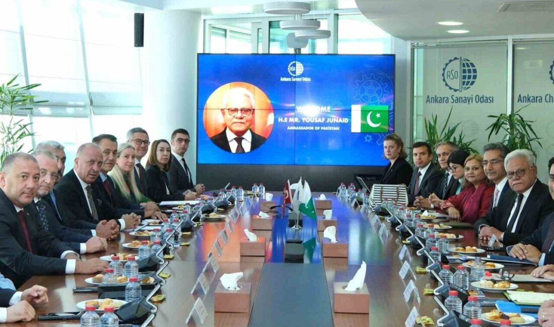 Pakistan Büyükelçisi Yusuf Cüneyd ve beraberindeki heyeti ağırlayan ASO Başkanı
