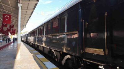 Ulaştırma ve Altyapı Bakanı Abdulkadir Uraloğlu, Venice Simplon Orient Ekspres’in