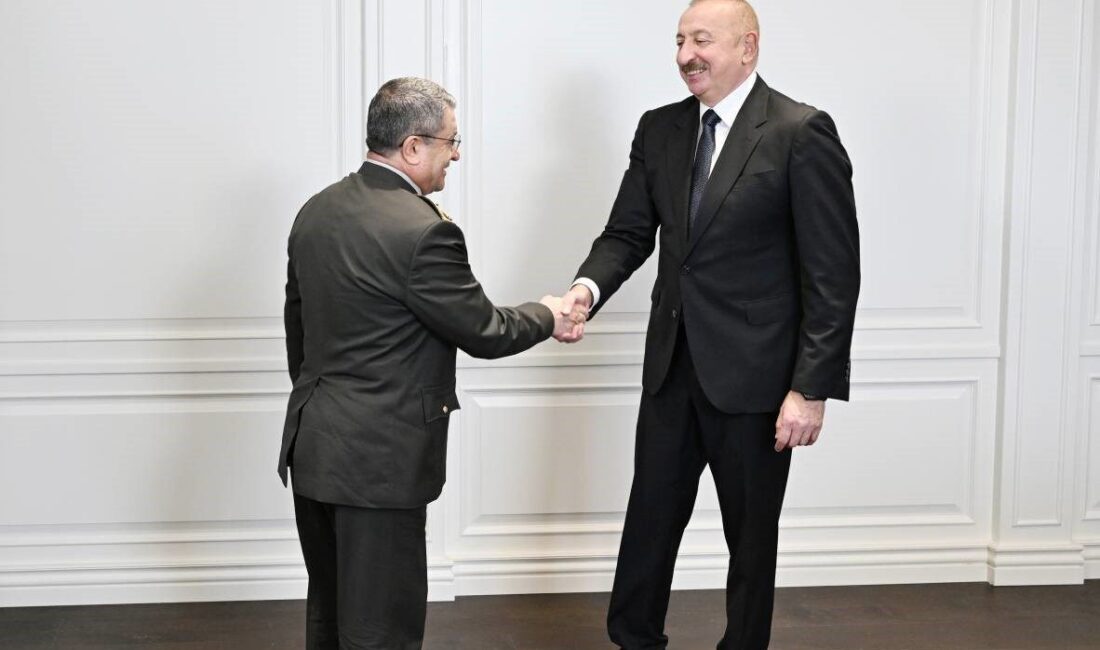 Azerbaycan Cumhurbaşkanı Aliyev, Genelkurmay Başkanı Bayraktaroğlu'nu kabul ederek Azerbaycan-Türkiye kardeşliğinin