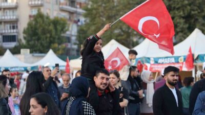 Ticaret Bakanı Ömer Bolat, Kırşehir'de Ahilik Haftası'nda yaptığı konuşmada esnafa