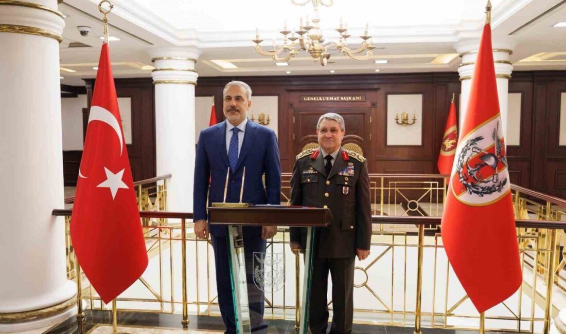 Dışişleri Bakanı Hakan Fidan, Genelkurmay Başkanı Orgeneral Selçuk Bayraktaroğlu'nu ziyaret