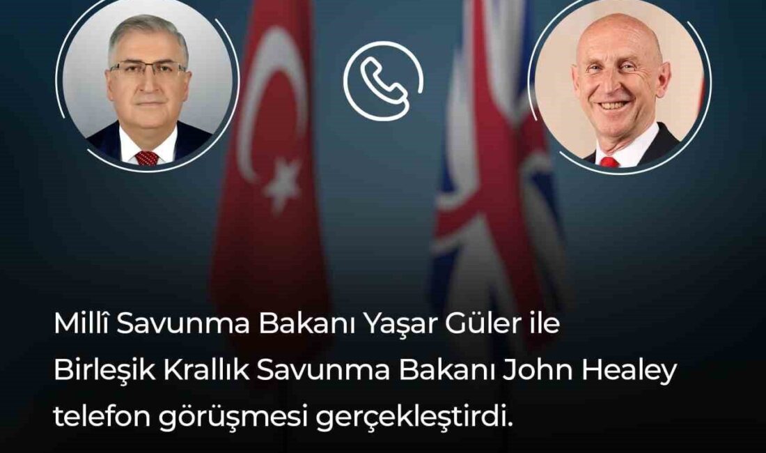 Milli Savunma Bakanı Yaşar Güler ile Birleşik Krallık Savunma Bakanı