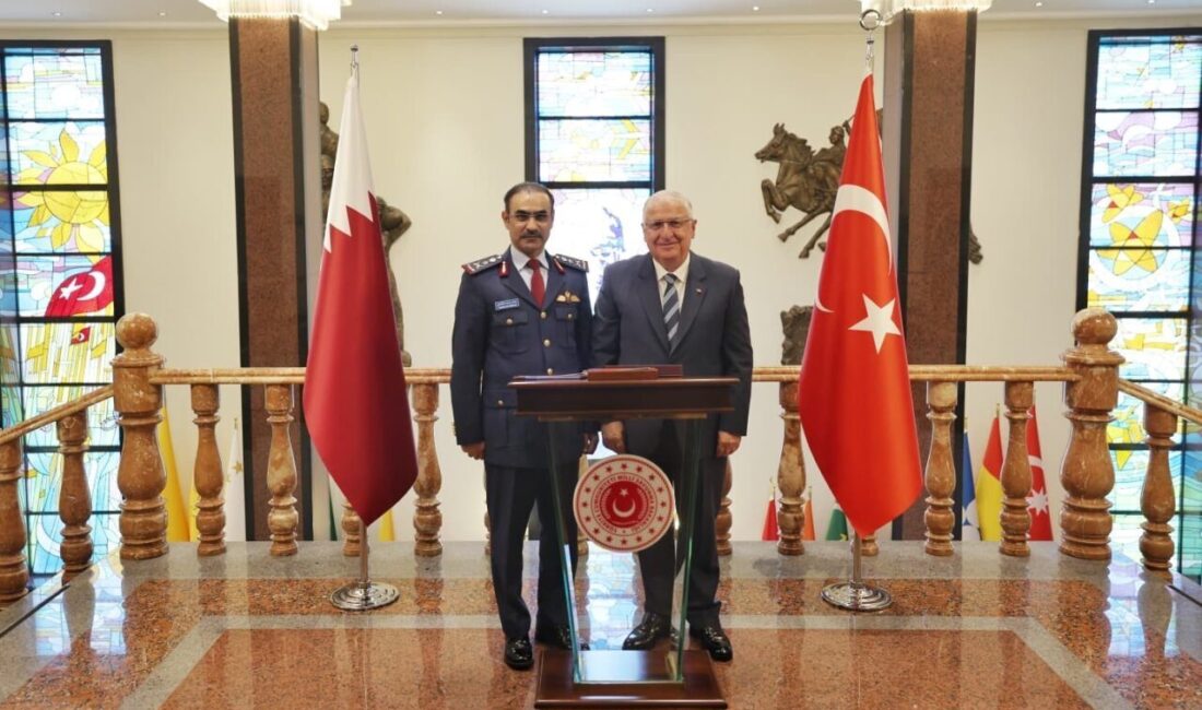 Milli Savunma Bakanı Yaşar Güler, Katarlı yetkilileri kabul etti. Kabulde,