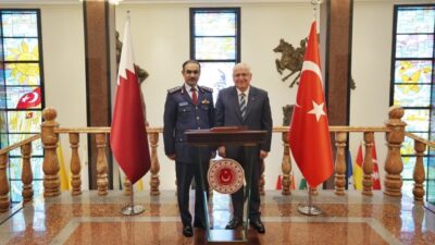 Milli Savunma Bakanı Yaşar Güler, Katarlı yetkilileri kabul etti. Kabulde,