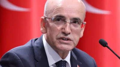 Hazine ve Maliye Bakanı Mehmet Şimşek, katıldığı televizyon programında ekonomi