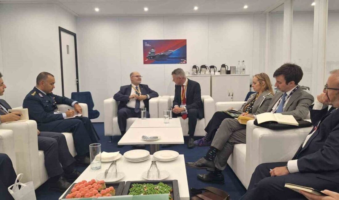 Milli Savunma Bakan Yardımcısı Alpaslan Kavaklıoğlu, Londra ziyareti sırasında Birleşik