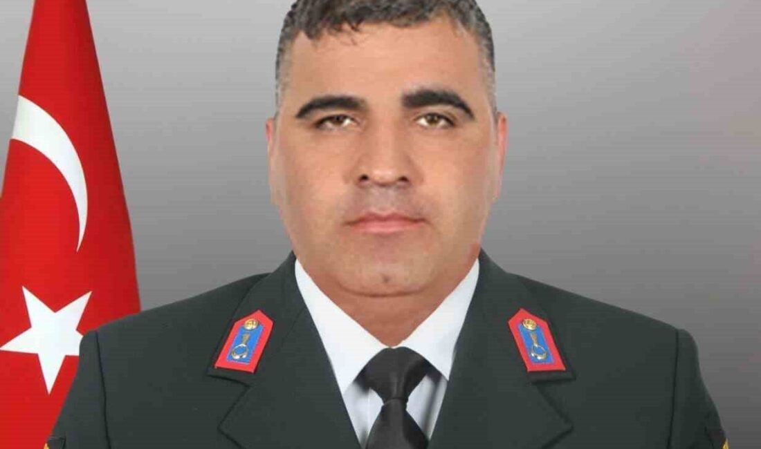 Aksaray'da araçlarına minibüs çarpması sonucu şehit olan Jandarma Astsubay Çavuş
