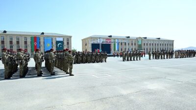 Azerbaycan'ın başkenti Bakü'de altı ülkenin özel kuvvetlerinin katılımıyla "Sonsuz Kardeşlik-IV"