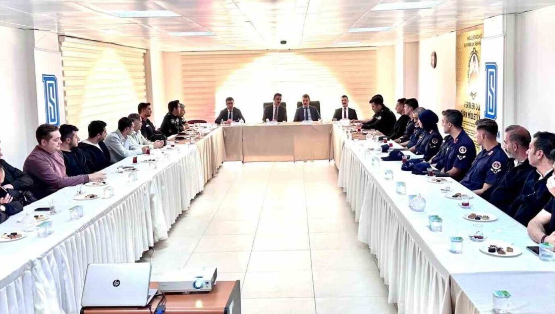 Boğazlıyan Cumhuriyet Başsavcısı Fatih Soydoğan'ın öncülüğünde adli kolluk toplantısı Yozgat'ın