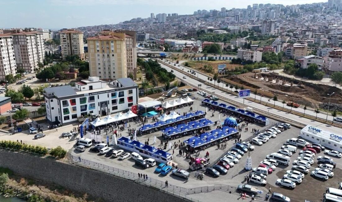 Canik Belediyesi'nin düzenlediği CANİKFEST, Türkiye'nin en büyük yapay zeka festivali