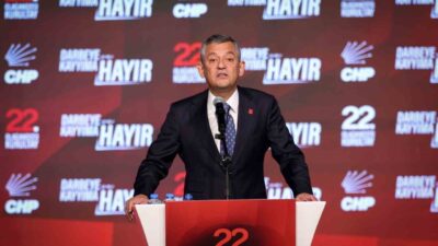 CHP'nin 22. Olağanüstü Kurultayı'nda Genel Başkan Özgür Özel, 47 yıl
