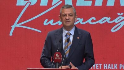 CHP Genel Başkanı Özgür Özel, parti tüzüğünde değişiklik yapılmasıyla 4-9