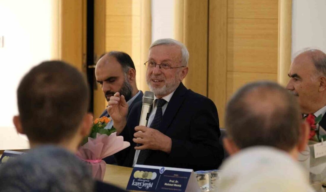 Çorum Belediyesi'nin düzenlediği "Çorumlu Hattatlar İcazet Sergisi" ve "Türk Hat