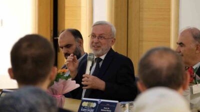 Çorum Belediyesi'nin düzenlediği "Çorumlu Hattatlar İcazet Sergisi" ve "Türk Hat