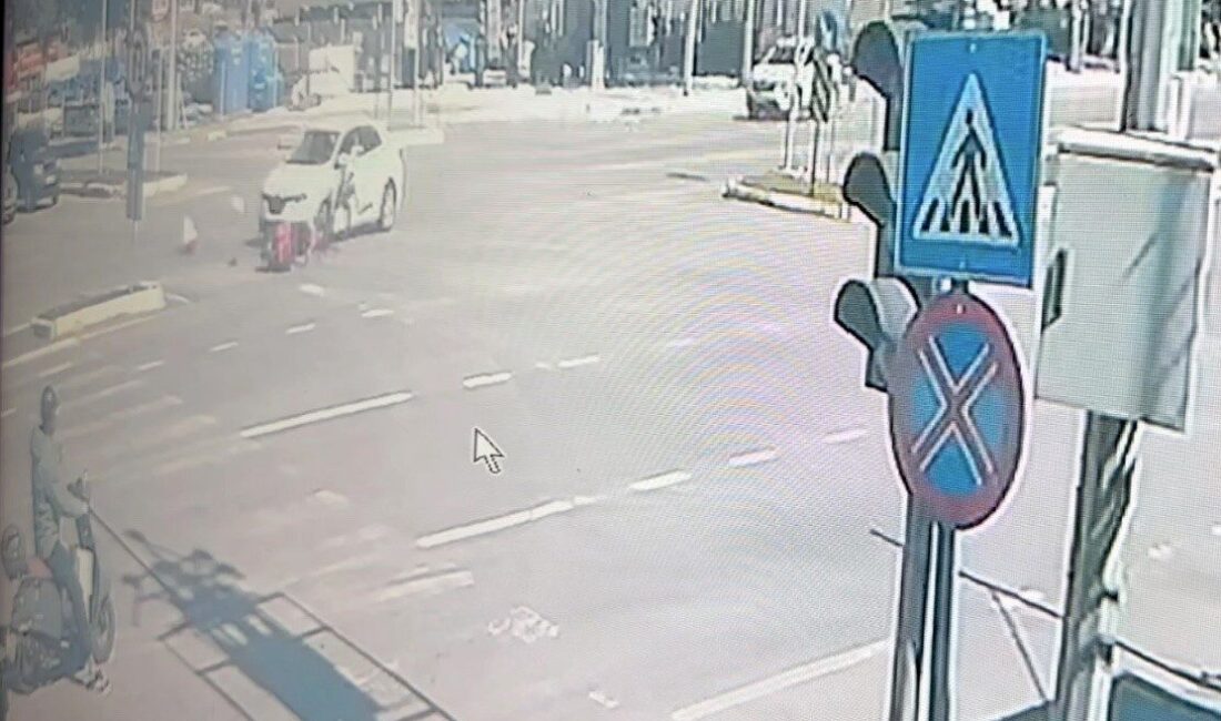 Çorum'da meydana gelen kaza, otomobil ile motosikletin çarpışması sonucu motosiklet