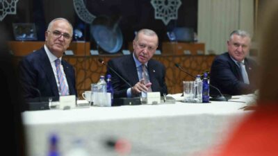 Cumhurbaşkanı Recep Tayyip Erdoğan, Bangkok'ta düzenlenen 2025 FIVB Dünya Şampiyonası'nda