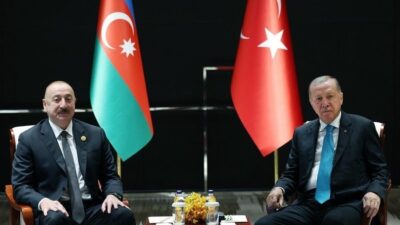 Cumhurbaşkanı Recep Tayyip Erdoğan, Azerbaycan Cumhurbaşkanı İlham Aliyev'le Çin'de görüştü.
