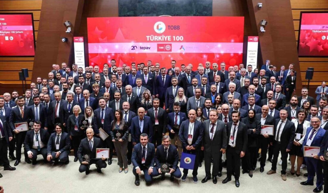 Cumhurbaşkanı Yardımcısı Cevdet Yılmaz, Türkiye'nin enflasyonu yüzde 30'un altına düşürme