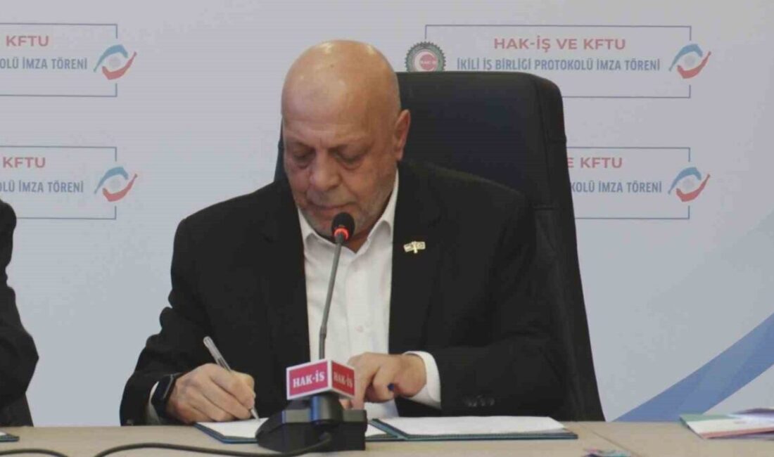 HAK-İŞ Genel Başkanı Mahmut Arslan ile Kore Sendikalar Federasyonu (FKTU)