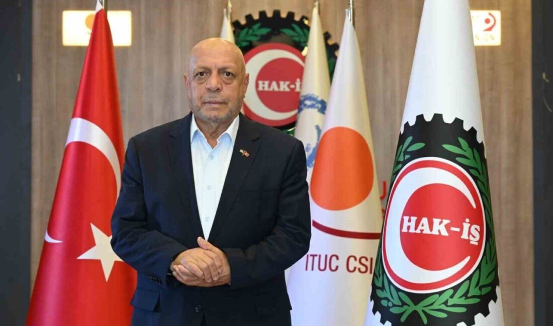 HAK-İŞ Genel Başkanı Mahmut Arslan, dünyanın dört bir yanında süren