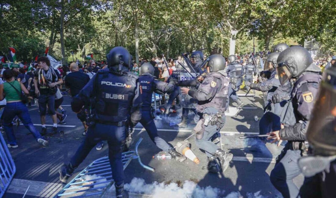 İspanya Bisiklet Turu'nda İsrail takımına protestolar nedeniyle final etabı iptal