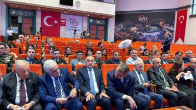 Ankara'da düzenlenen "Kafkas İslam Ordusu ve Enver Paşa" anma toplantısında,